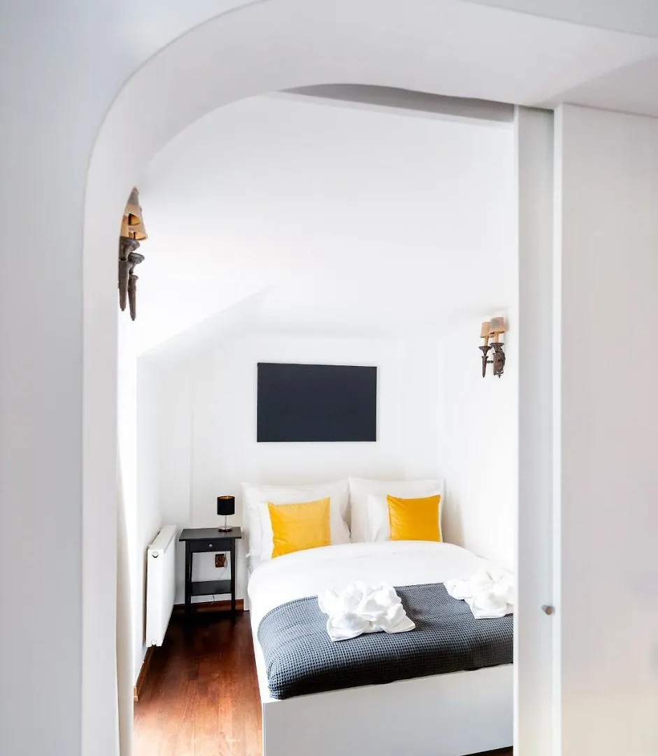 5Br 2Bath Masarykovo Nabrezi Apartment Πράγα