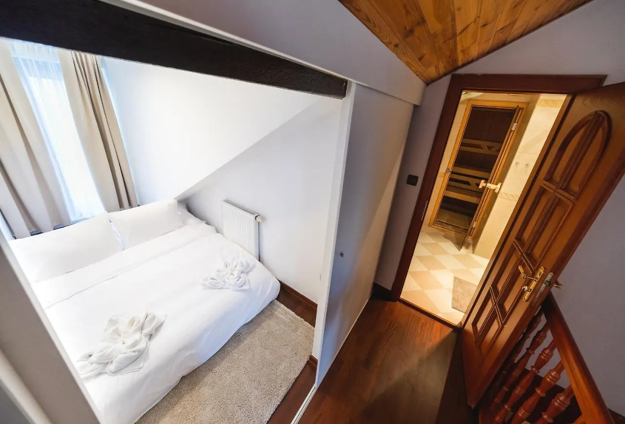 5Br 2Bath Masarykovo Nabrezi Apartment Prag Tjekkiet