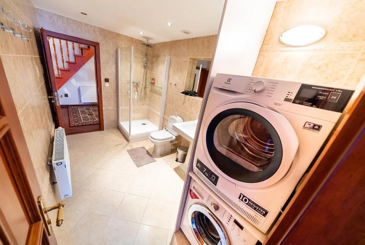 5Br 2Bath Masarykovo Nabrezi Apartment Prag Tjekkiet