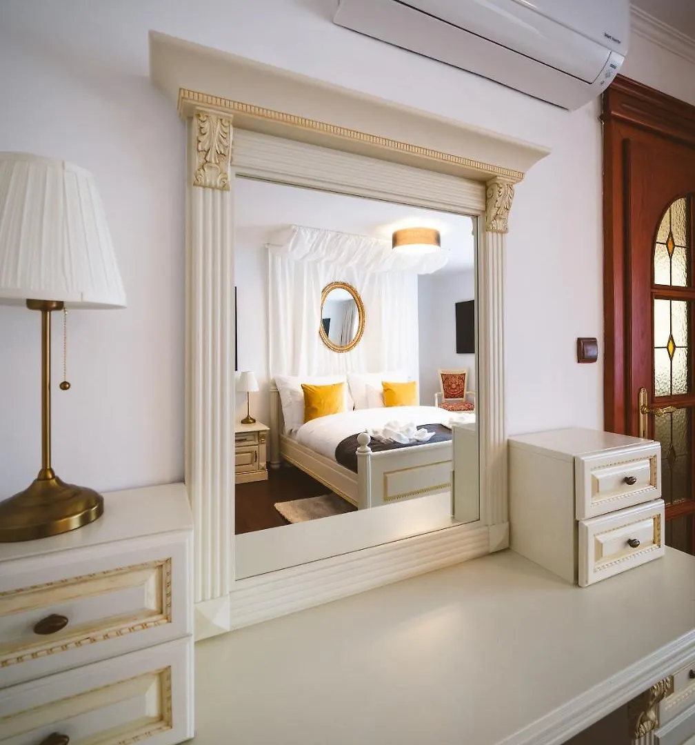 5Br 2Bath Masarykovo Nabrezi Apartment Prag 0*,  Tjekkiet